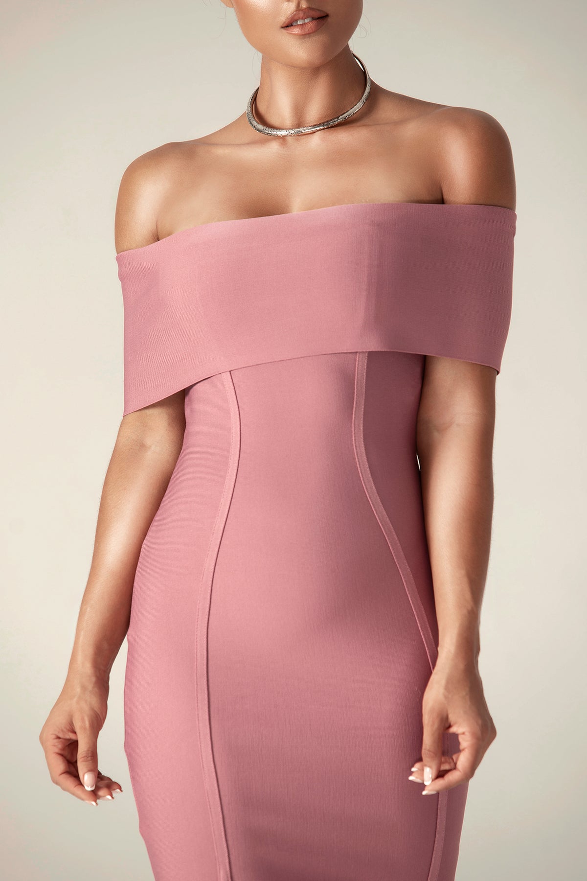 Miel Off Shoulder Bandage Dress (Thulian Pink)